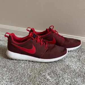 Nike Crimson and White Running Shoes